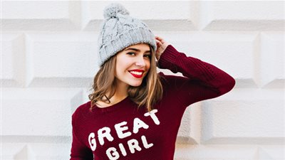 لإطلالة أنيقة.. إليك أحدث صيحات موضة قباعات شتاء 2019 (صور)