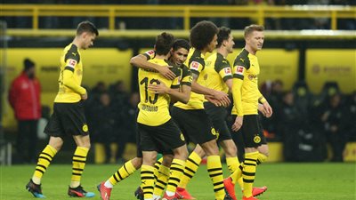 بوروسيا دورتموند يكتسح هانوفر.. وليفركوزن يتخطي فولفسبورج