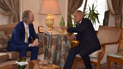 أبو الغيط يتناول مع المبعوث الأممي الجديد التطورات الأخيرة للأزمة السورية