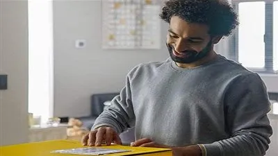 محمد صلاح يكشف سر الاختفاء عن فيس بوك وتويتر (فيديو)