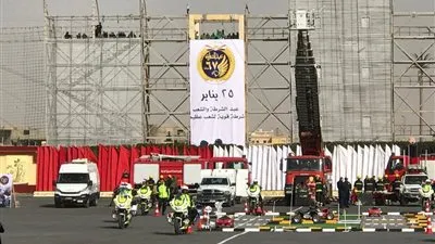 مسابقة للكلاب البوليسية بأكاديمية الشرطة.. تعادل الأبيض والأحمر في شد الحبل والبالونات