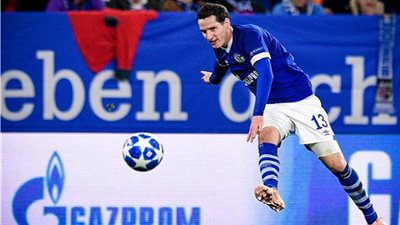 مانشستر سيتي يقترب من حسم صفقة بديل فيرنادينيو