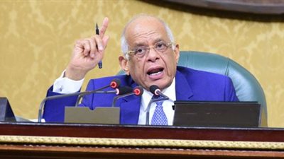 رئيس البرلمان يتهم الحكومة بعدم اتباع منهج علمي حول التصدي لقضية التصالح في مخالفات البناء