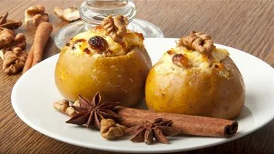 طريقة سهلة لعمل التفاح المشوي