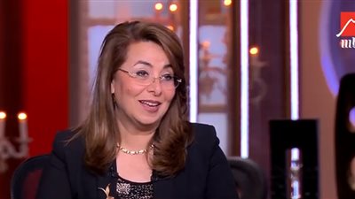 غادة والي: إرسال فريق من التضامن لعمل بحث اجتماعي لأسرة طفل البلكونة