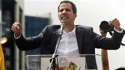 فنزويلا: جوايدو يدعو لندن لرفض تسليم احتياطي الذهب إلى مادورو