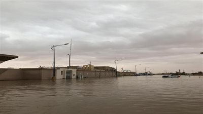 أمطار سكاكا في 24 ساعة.. المياه دخلت المنازل وفك احتجاز 28 شخصاً