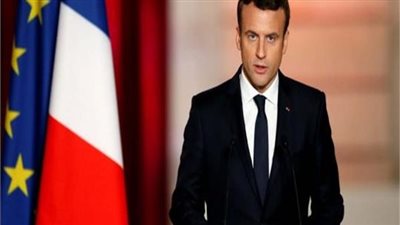 إيمانويل ماكرون يصل الاتحادية للقاء 