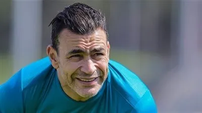 عاجل.. الإسماعيلي ينهي أزمة الحضري ويوافق على رحيله ويعير 