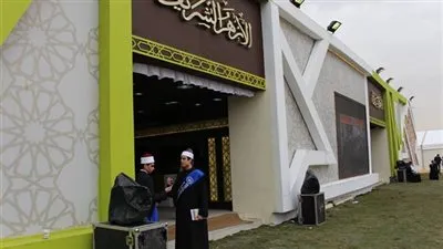 إقبال طلابي كثيف على 