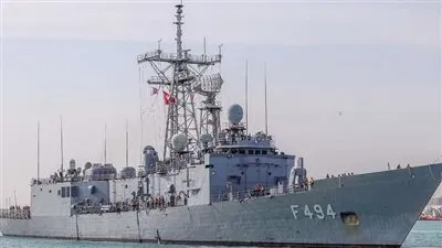 فرقاطة تركية تصل الدوحة لإجراء تدريبات مشتركة مع البحرية القطرية