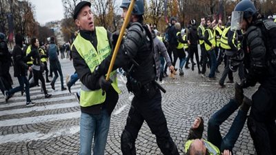 بين فقدان العينين والأيدي.. تصاعد الاشتباكات بين الشرطة و