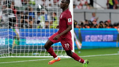 مهاجم قطري أصوله سودانية.. من هو المعز علي هداف أمم آسيا 2019؟ وما هي أبرز أرقامه؟