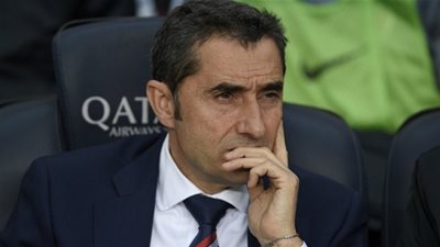 قرار مفاجئ من برشلونة تجاه إرنيستو فالفيردي