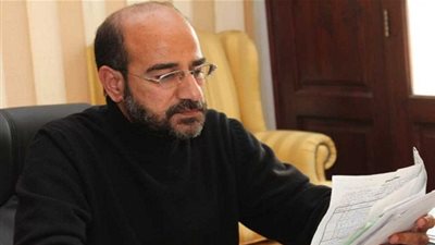 عامر حسين رافضا تأجيل مباراة الأهلي والحدود: لو عنده مشكلة يحلها