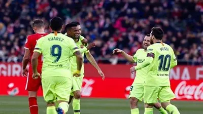  مفاجآت في تشكيلة برشلونة المتوقعة أمام إشبيلية