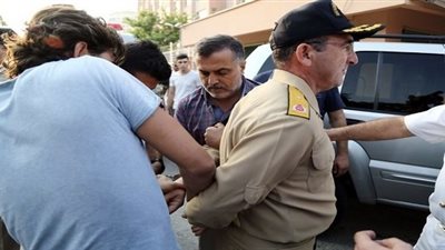 تركيا: مذكرات لاعتقال 63 مطلوباً بينهم طيارون