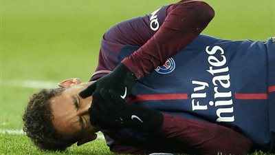 رسميا.. باريس يعلن مدة غياب نيمار الصادمة