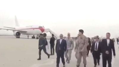 فضيحة سياسية أثناء زيارة ملك إسبانيا إلى العراق (فيديو)