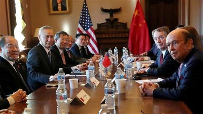 الصين والولايات المتحدة تستأنفان مفاوضاتهما التجارية