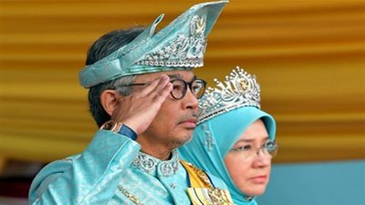 عاجل.. السلطان عبدالله يؤدي اليمين الدستورية ملكًا لماليزيا