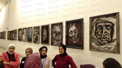 افتتاح معرض 