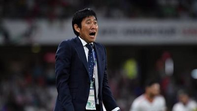 مدرب اليابان على أعتاب تحقيق إنجازًا تاريخيًا في نهائي كأس آسيا