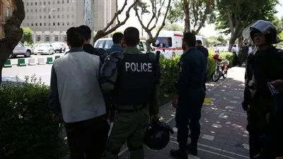 عاجل.. مقتل شخص وإصابة 5 آخرين في هجوم على قاعدة لقوات الباسيج جنوب إيران