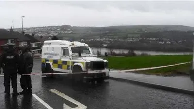 بعد أيام من هجوم سيارة ملغومة.. إطلاق نار في أيرلندا الشمالية 