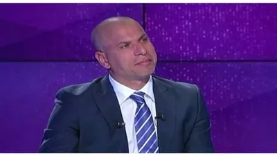تعليق ناري من وائل جمعة على أزمة الأهلي واتحاد الكرة