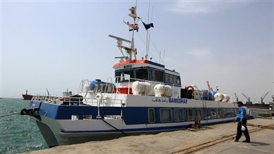 بعد تعذر اللقاء أرضا.. بدء اجتماع الحديدة في عرض البحر