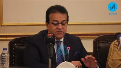 رئيس جامعة القاهرة: الشيخ القاسمي محب لمصر ويحمل لها انتماء وولاء من نوع متميز (فيديو)