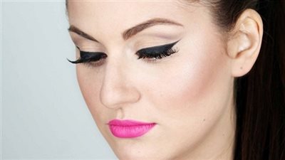 نصائح ذهبية لتنظيف الرموش الاصطناعية بشكل مثالي