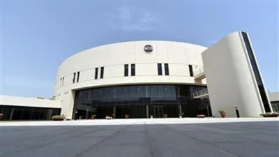 جامعة قطر تهدد مستقبل مئات الطلبة من أبناء الشعب