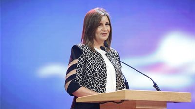 وزيرة الهجرة: مؤتمر الأخوة الإنسانية يعبر عن الفكر المستنير لشيخ الأزهر