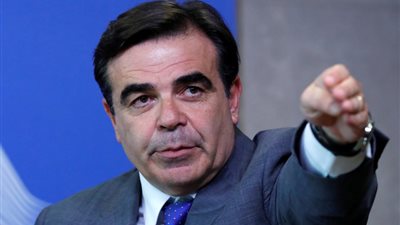 الاتحاد الأوروبي ينتظر ما تعتزم 