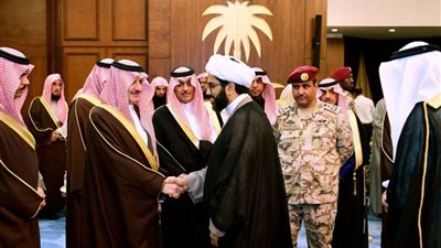 أمير الشرقية: إنجاز مشروعات جديدة بالمنطقة بعد تطوير وسط العوامية