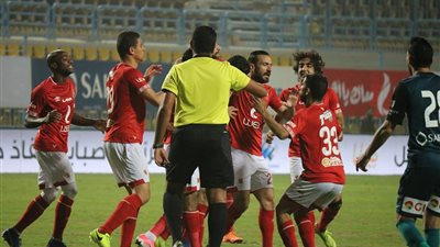 قطار الأهلي يدهس إنبي في قمة مثيرة بالدوري المصري