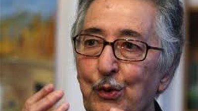 أول رئيس لإيران: الخميني خان مباديء الثورة