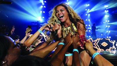 تذاكر مجانية مدى الحياة لحفلات بيونسيه.. ولكن بشرط!