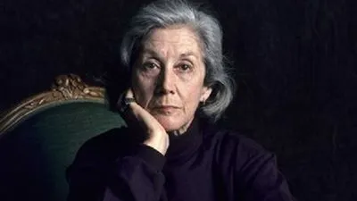 ماذا تعرف عن نادين غورديمير؟