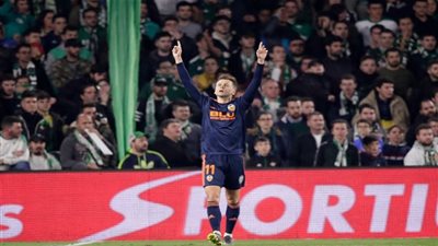 أهداف مباراة - ريال بيتيس 2 × 2 فالنسيا | ذهاب نصف نهائي كأس ملك إسبانيا