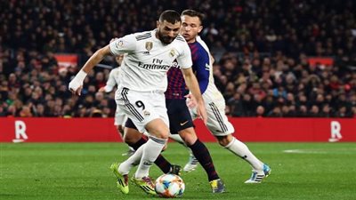 ريال مدريد يتلقى صدمة قوية قبل لقاء الإياب أمام برشلونة