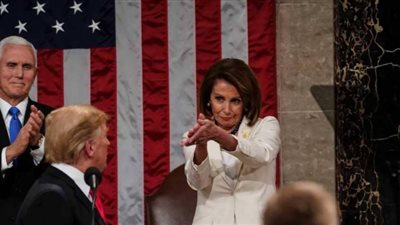 بيلوسي تبرر طريقتها 