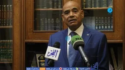 عاطف لبِيب يعلن تأسِيس الاتِحَادِ العام لِلمعلِمِينَ الأَفارِقةُ 