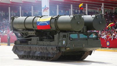 صور فضائية تظهر نشر منظومة اس-300 بفنزويلا للرد على هجوم أمريكى محتمل