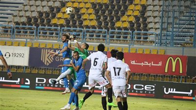 عاجل.. أيمن حفني يسجل الهدف الأول للزمالك أمام النجوم (فيديو)