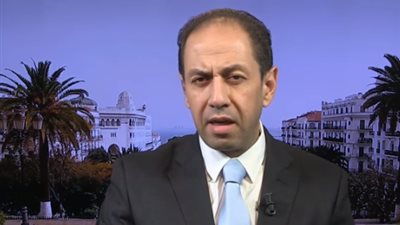 محلل سياسي: ترشيح الحزب الحاكم في الجزائر بوتفليقة للانتخابات لم يكن رسميا