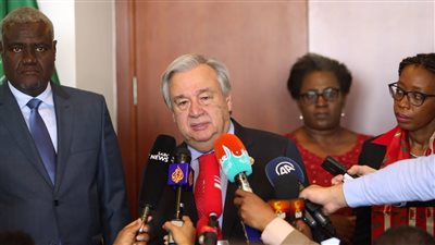 جوتيريش: إفريقيا تعد مثالا يقتدى به في التضامن مع اللاجئين