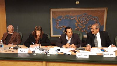 إيمان عوف تتقدم بأوراق ترشحها لعضوية مجلس 'الصحفيين'